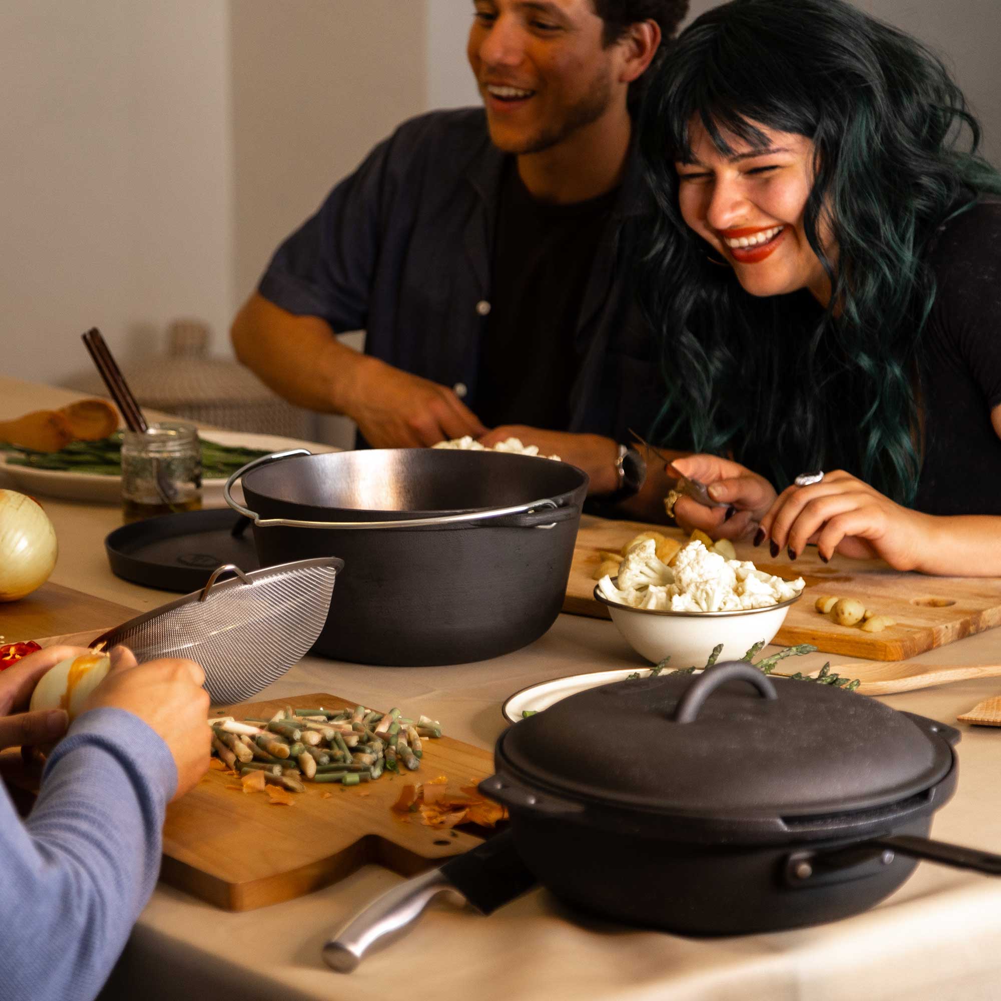 Guidecast 10" Cast Iron Cookset - Image 7