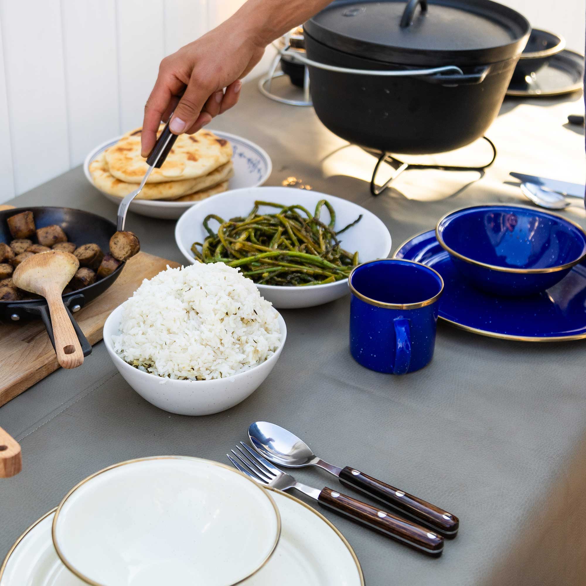 Mesa 4 Person Enamelware Table Set - Image 2