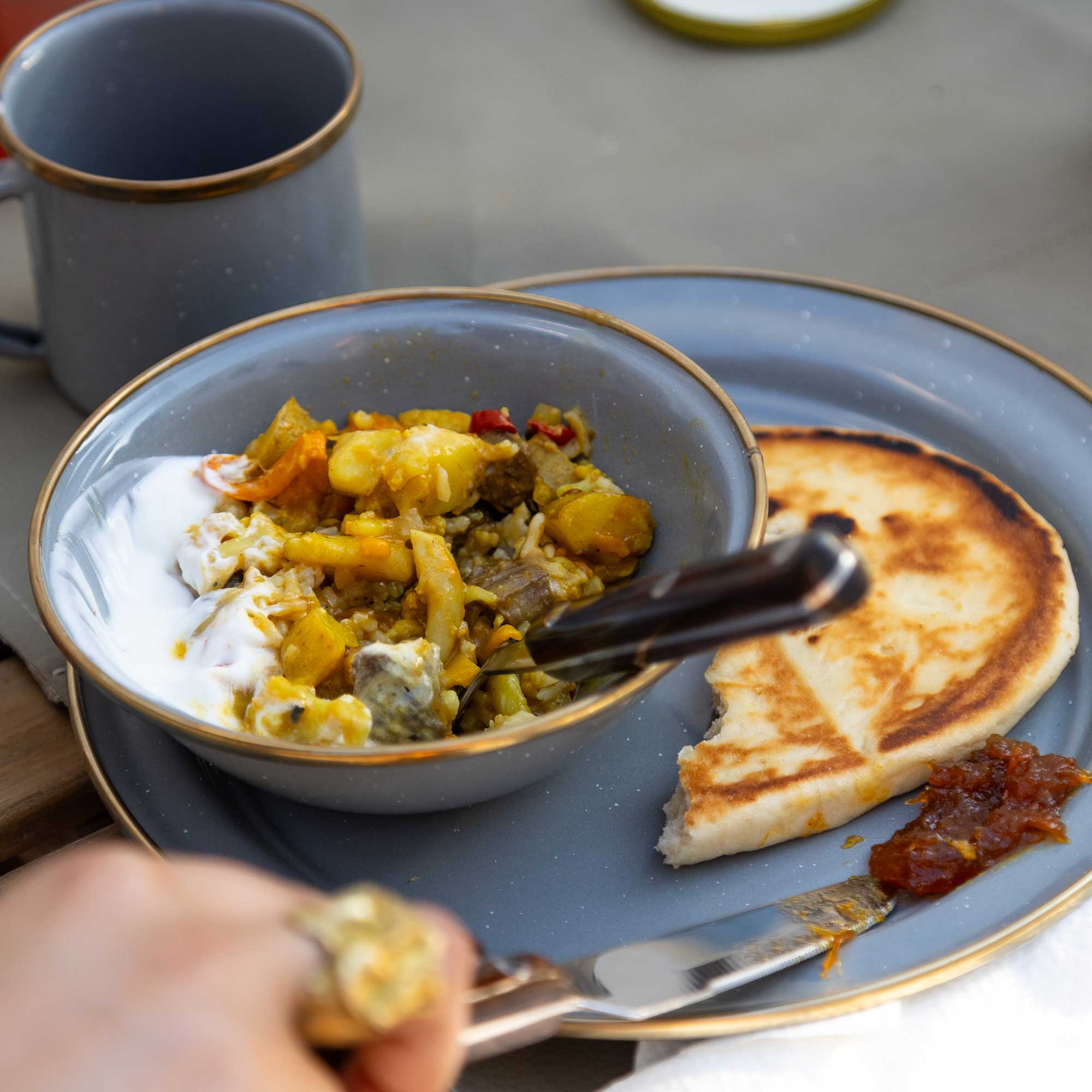 Mesa 4 Person Enamelware Table Set - Image 3
