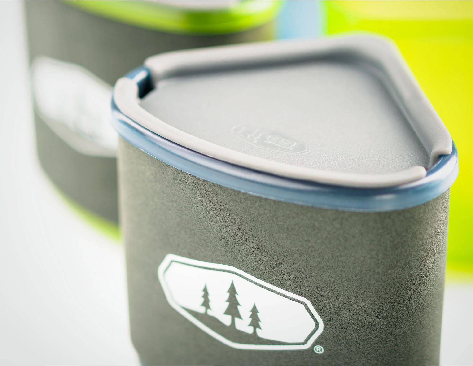 Pinnacle Ceramic Backpacker - Image 3