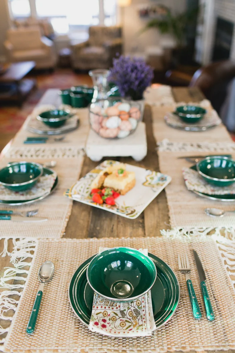 Pioneer Enamelware 4 Person Table Set - Image 4