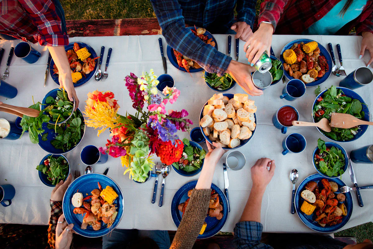 Pioneer Enamelware 4 Person Table Set - Image 5